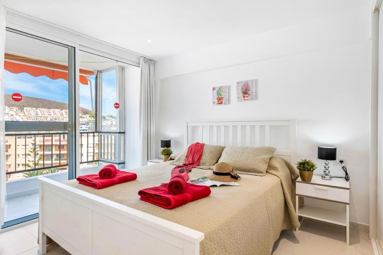 76. Los Cristianos First Sea Line, Parking, Wi Fi 외부 사진