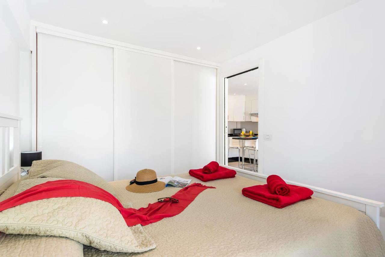 76. Los Cristianos First Sea Line, Parking, Wi Fi 외부 사진